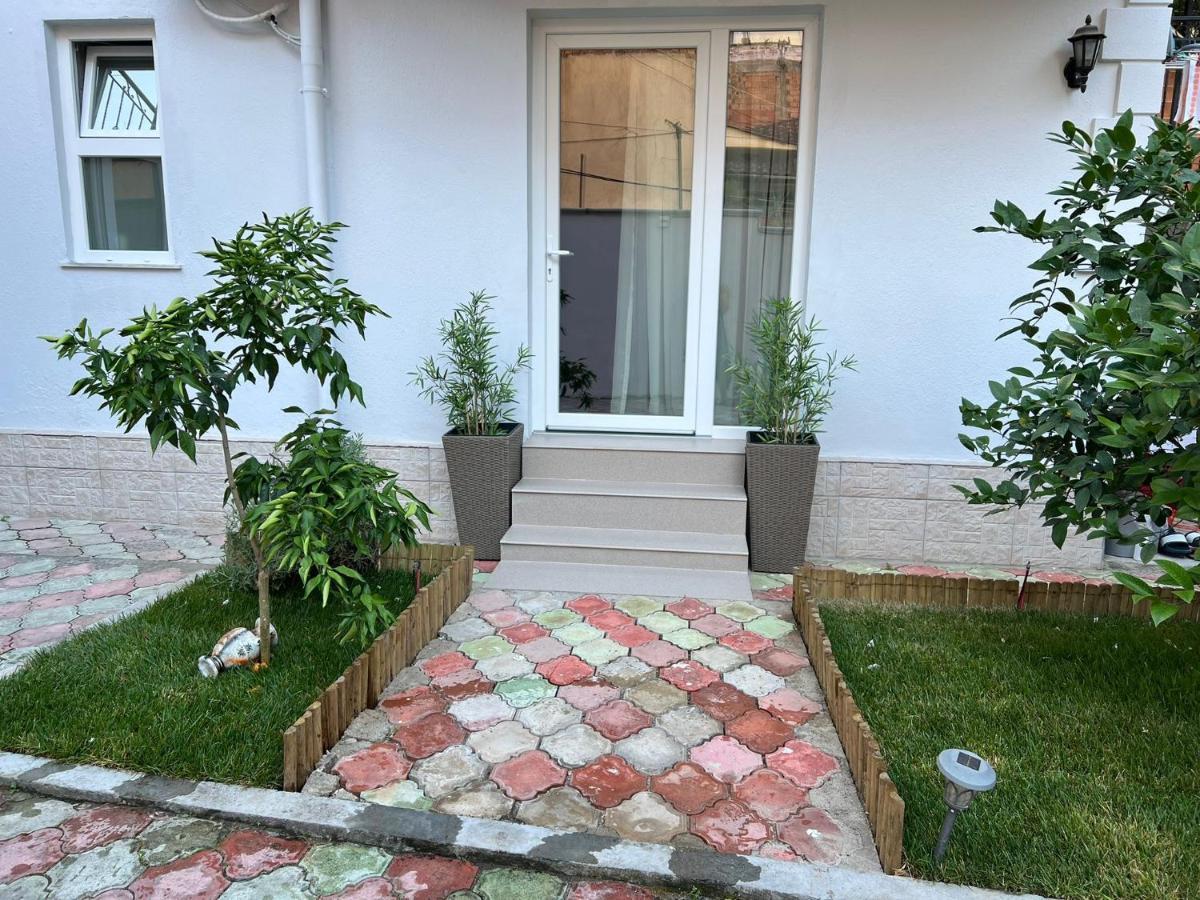 Florent'S Superb Studio, Free Parking & Garden!! 티라나 외부 사진